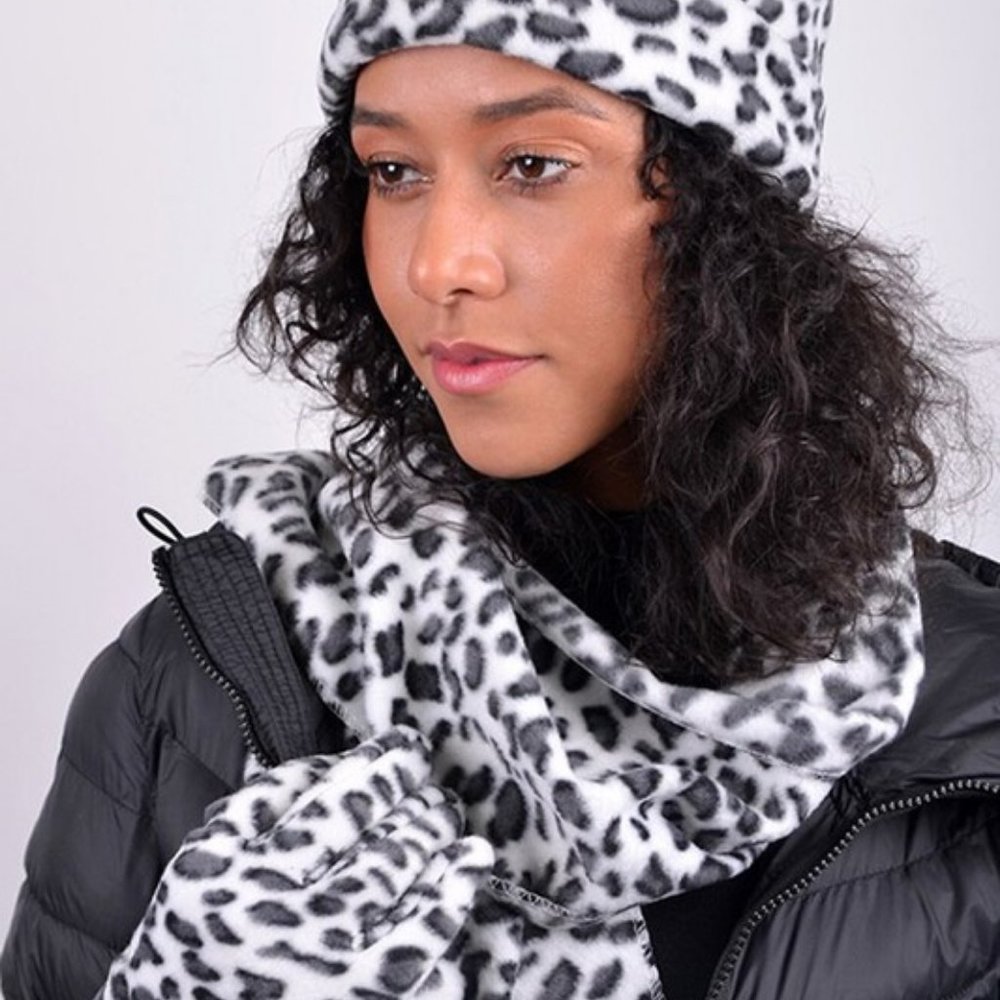 Leopard Print Winter Set - Picture 2 of 3